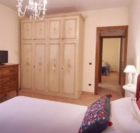 Alle Porte Di Apartament